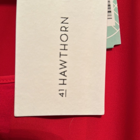 NWT - Picture 3 of 4